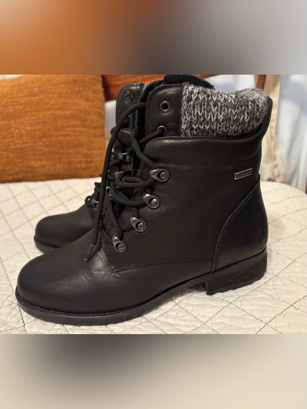Cougar Derry Ankle Boots Women’s Size 8M Leather Lace Up Lined